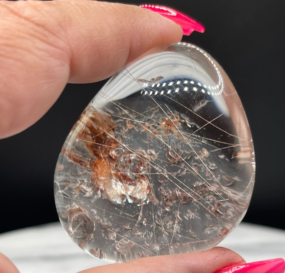 Quartz Lens With Gold Rutile Inclusions