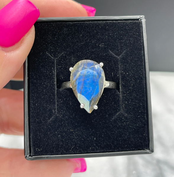 Labradorite Sterling Silver Ring